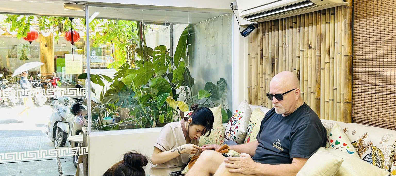 Bee Honey Spa: Premium Nail & Spa Experience in Da Nang