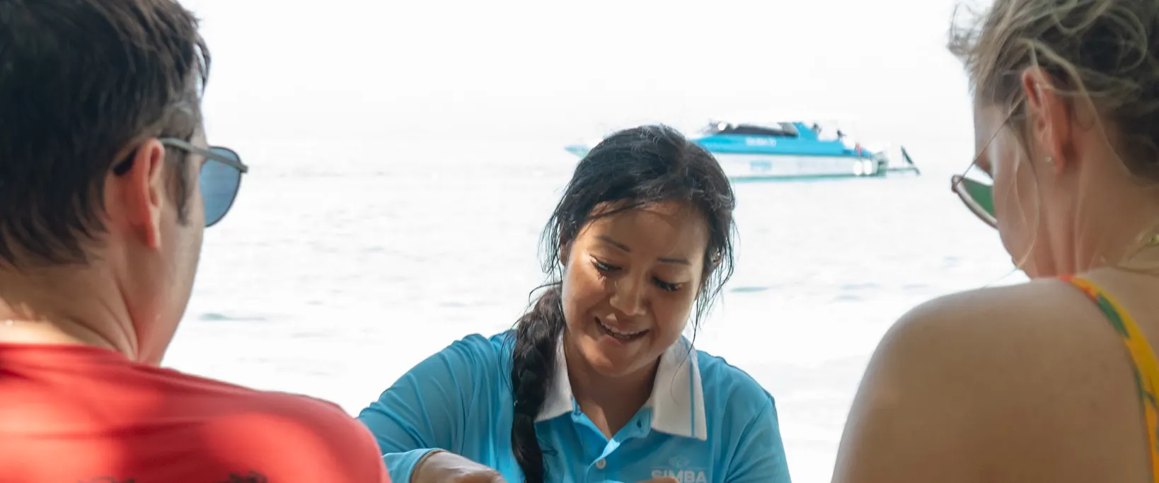 在玛雅湾（Maya Bay）享用沙滩早餐
