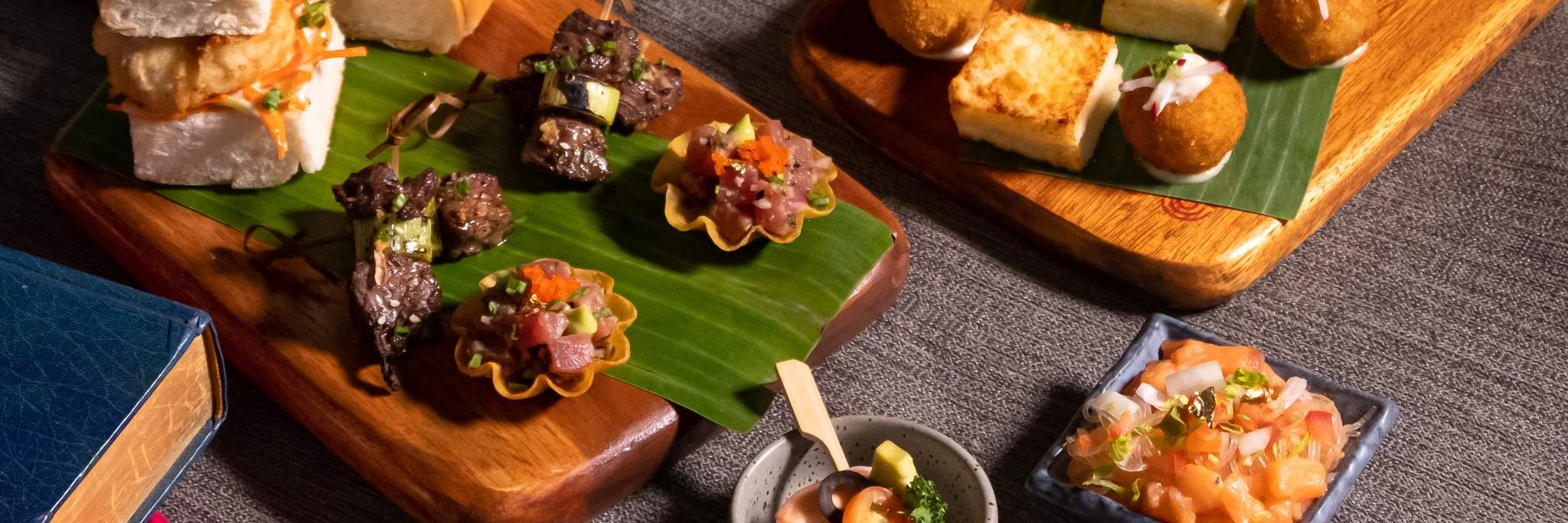 Bar atap CHAR di Hotel Indigo Bangkok