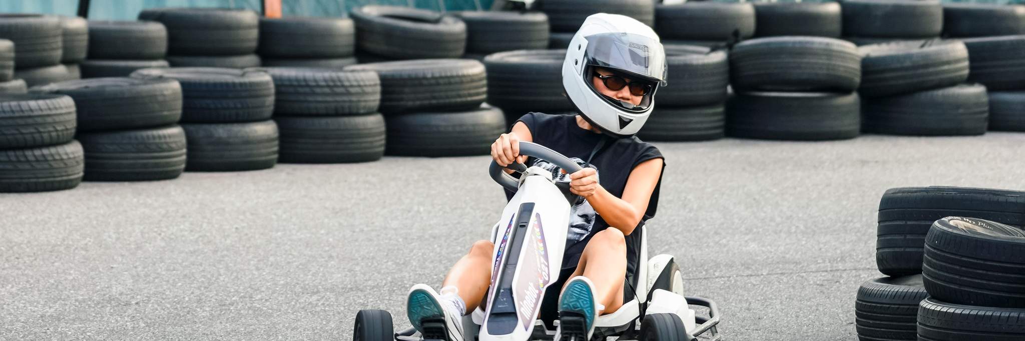 Bangkok E-Gokart Track oleh MONOWHEEL