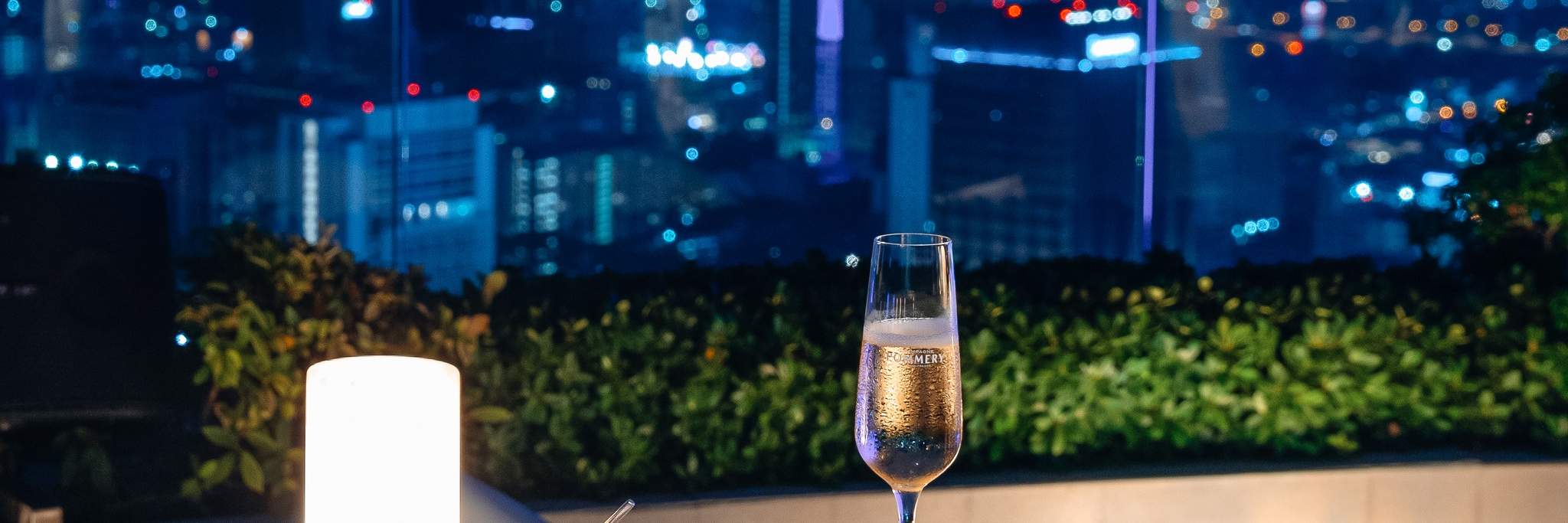 Centara Grand at centralwOrld의 CRU 샴페인 바 레벨 59