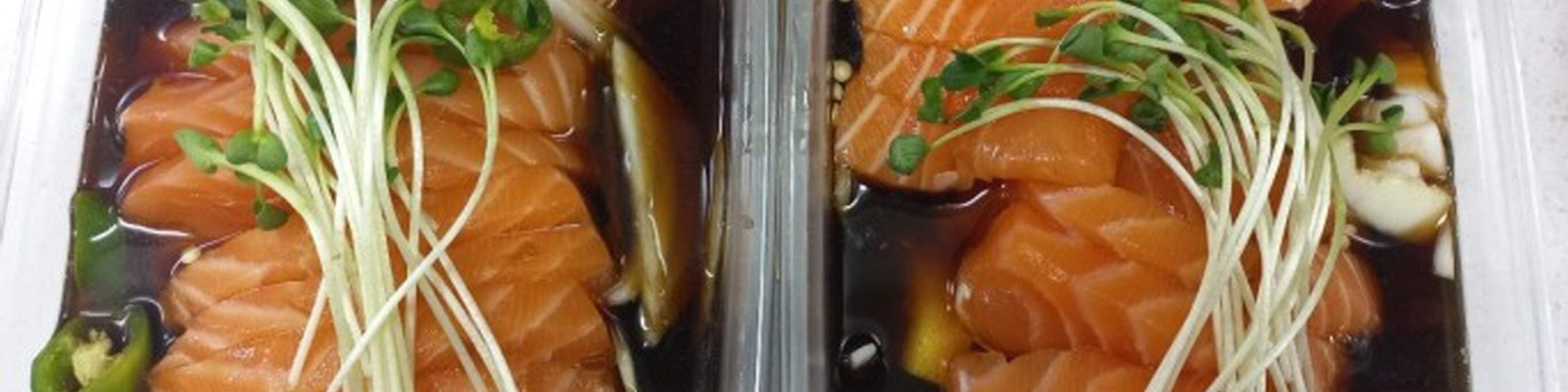 韓国風ソースのマリネサーモン