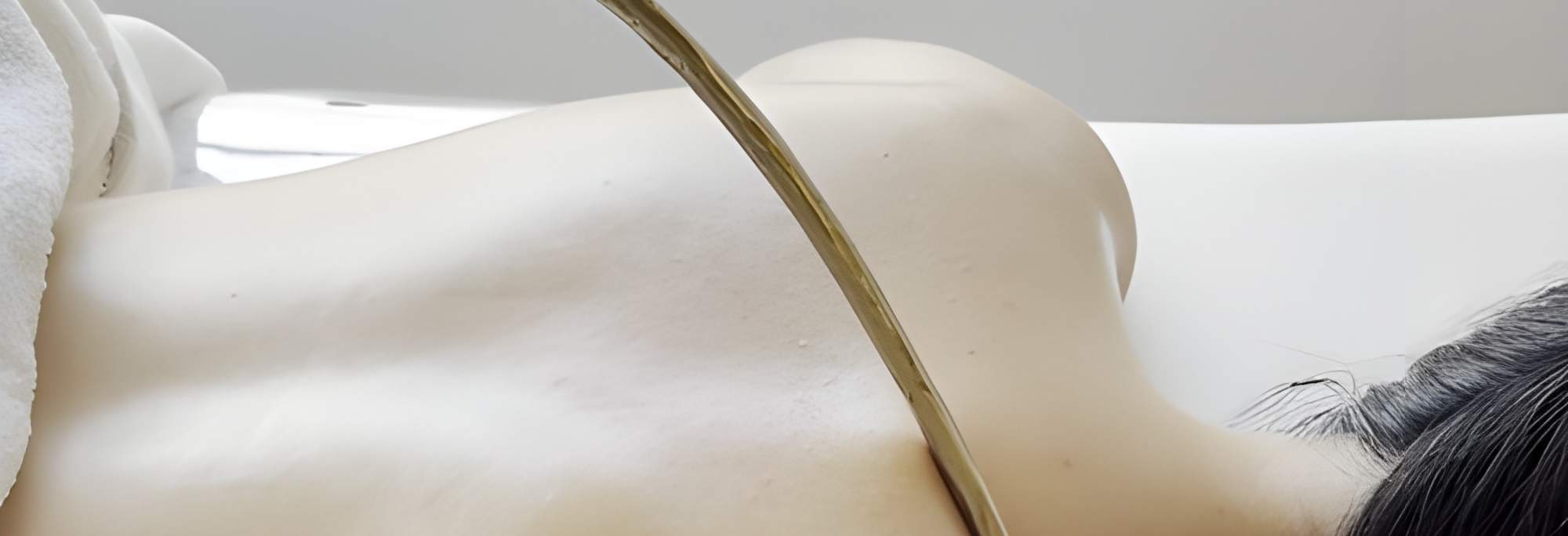 다이나믹 드라이 테라피를 통해 스트레칭과 압박을 가하여 몸의 균형과 조화를 되찾아보세요.