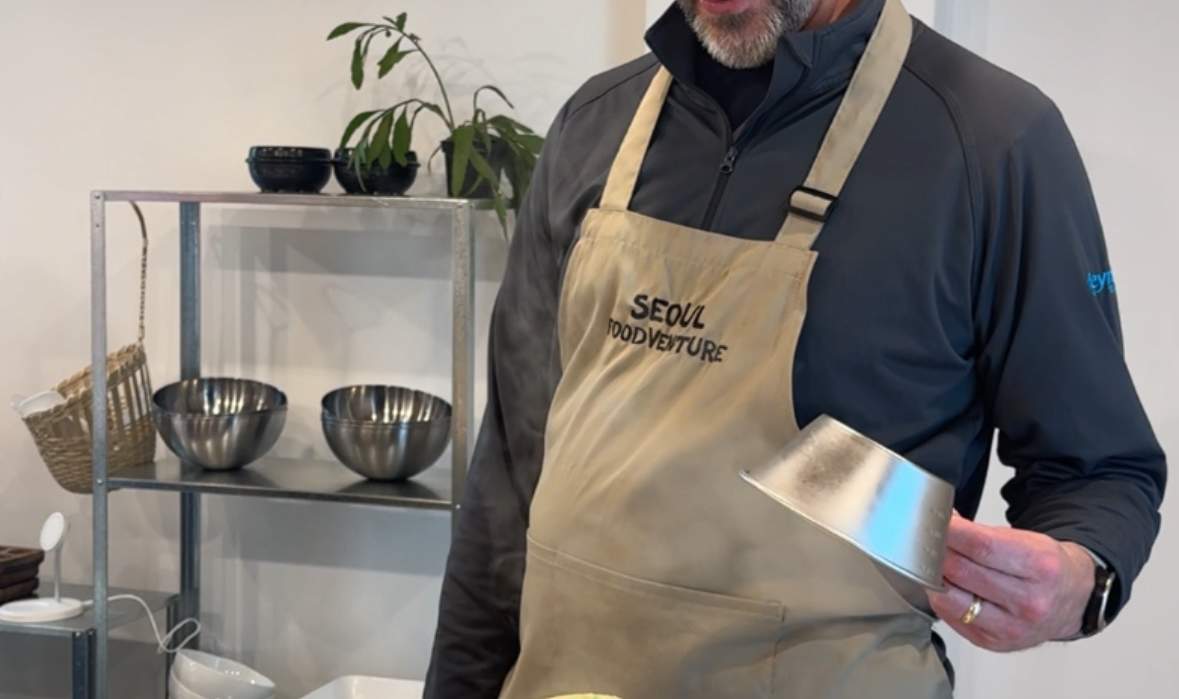 Corso di cucina coreana con spesa al mercato locale di Seoul