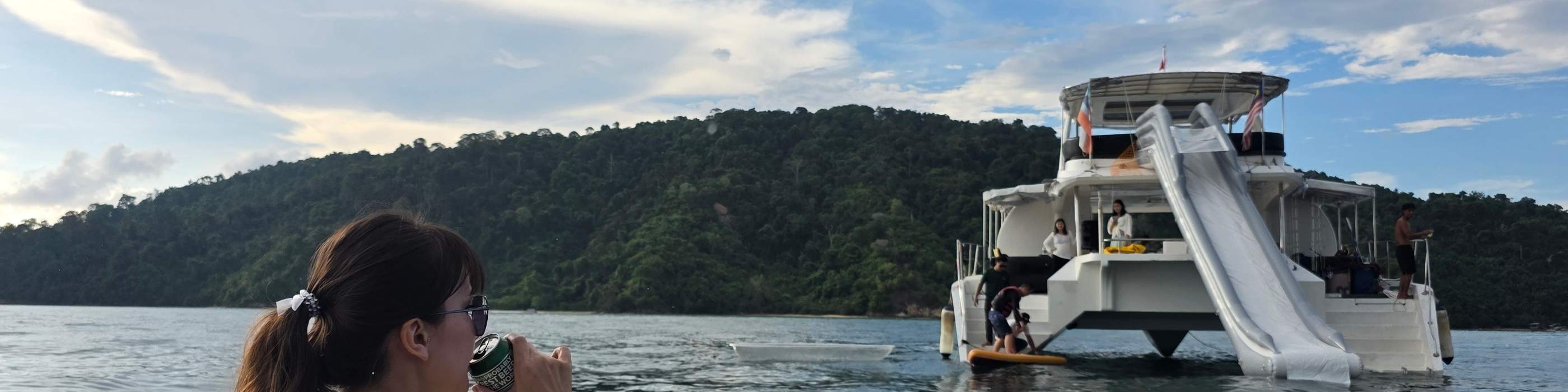 Gita di un giorno in barca per feste o crociera al tramonto a Kota Kinabalu, Sabah 