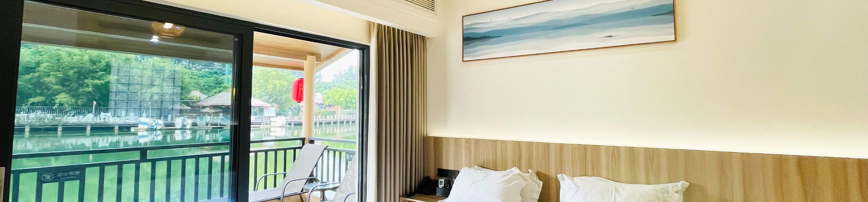 Casa indipendente con vista lago tra montagne e fiumi