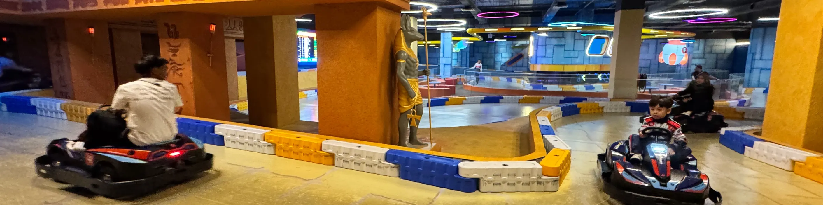 沙亚南的 KF Kiddy Circuit Ride