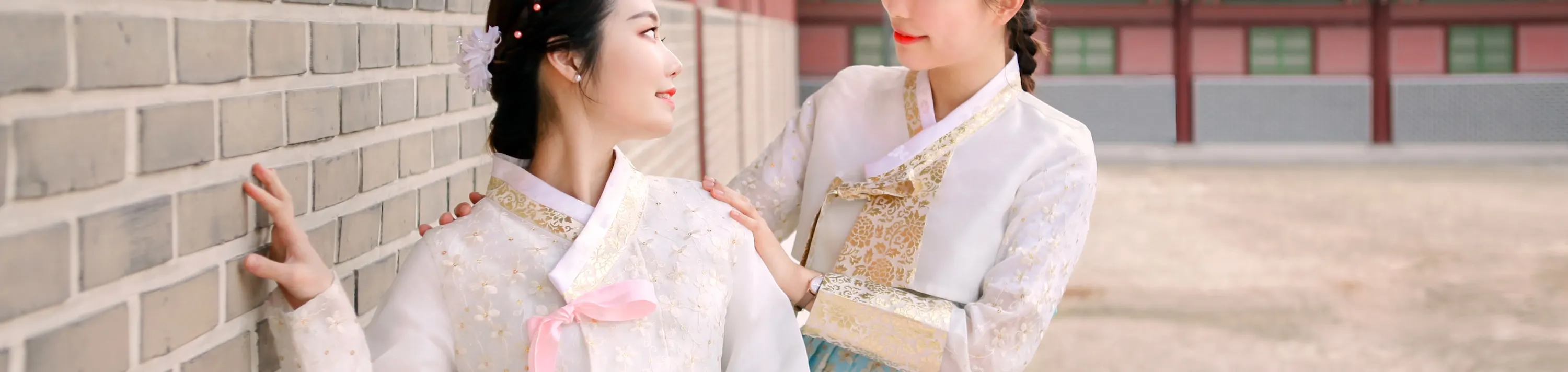 昌德宫 Hanboknam 店 韩服租借