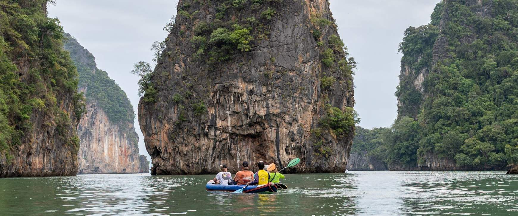 พายเรือคายัคที่เกาะห้อง