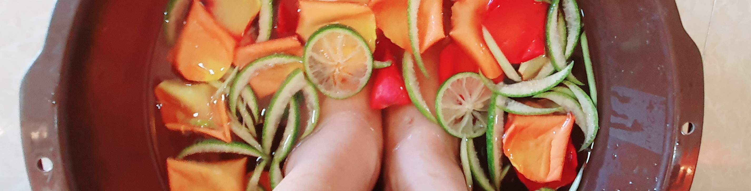 フットマッサージ