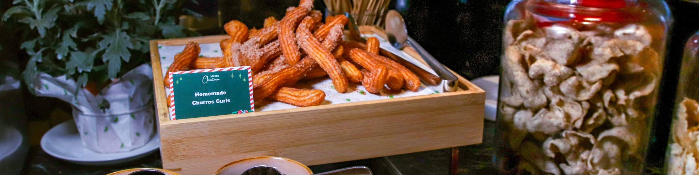 Ăn uống tại TRACE Restaurant & Bar, Element Kuala Lumpur