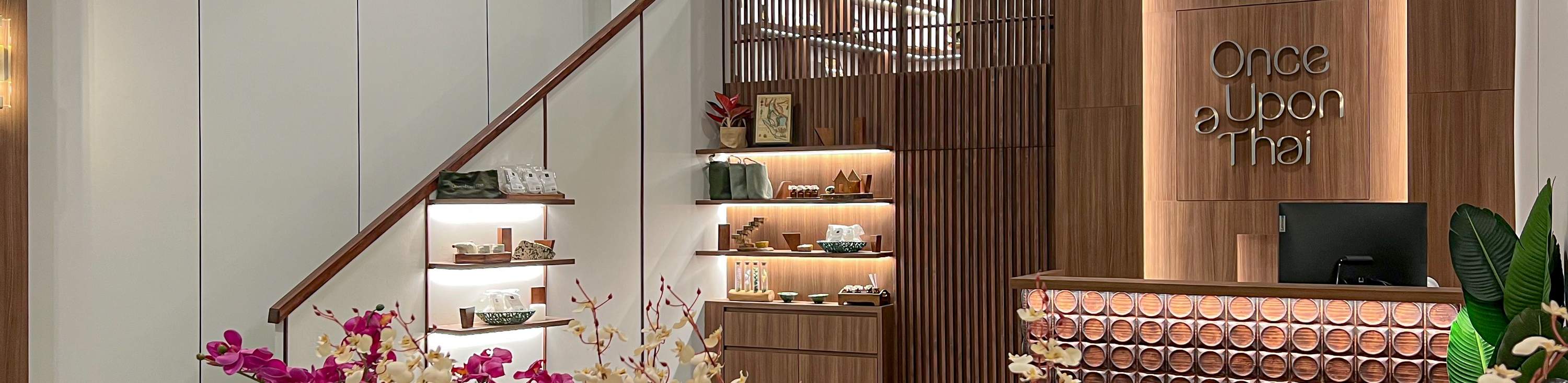 สปา พร้อมพงษ์