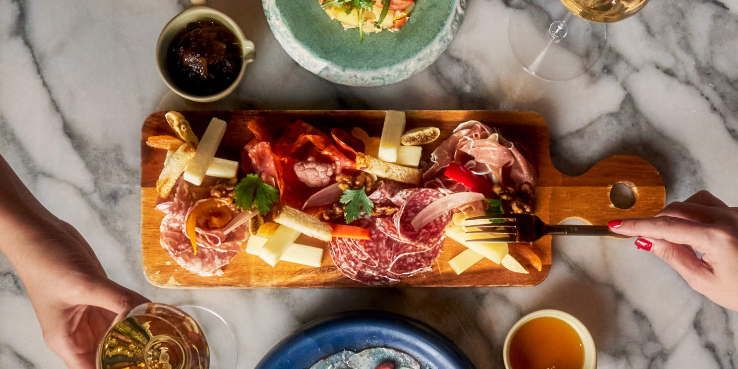 曼谷金普顿玫莱酒店Ms.Jigger午餐套餐