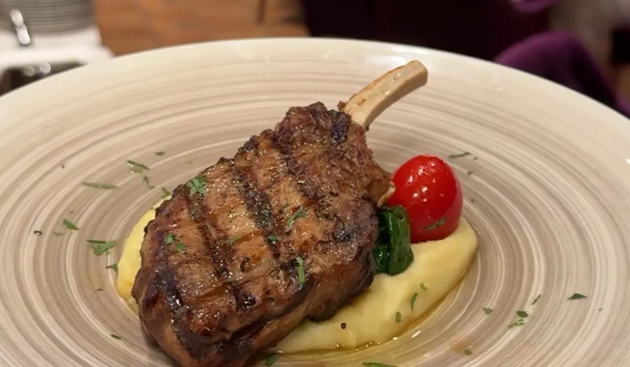 Giovanni Pina, brunch, weekend brunch, all you can eat