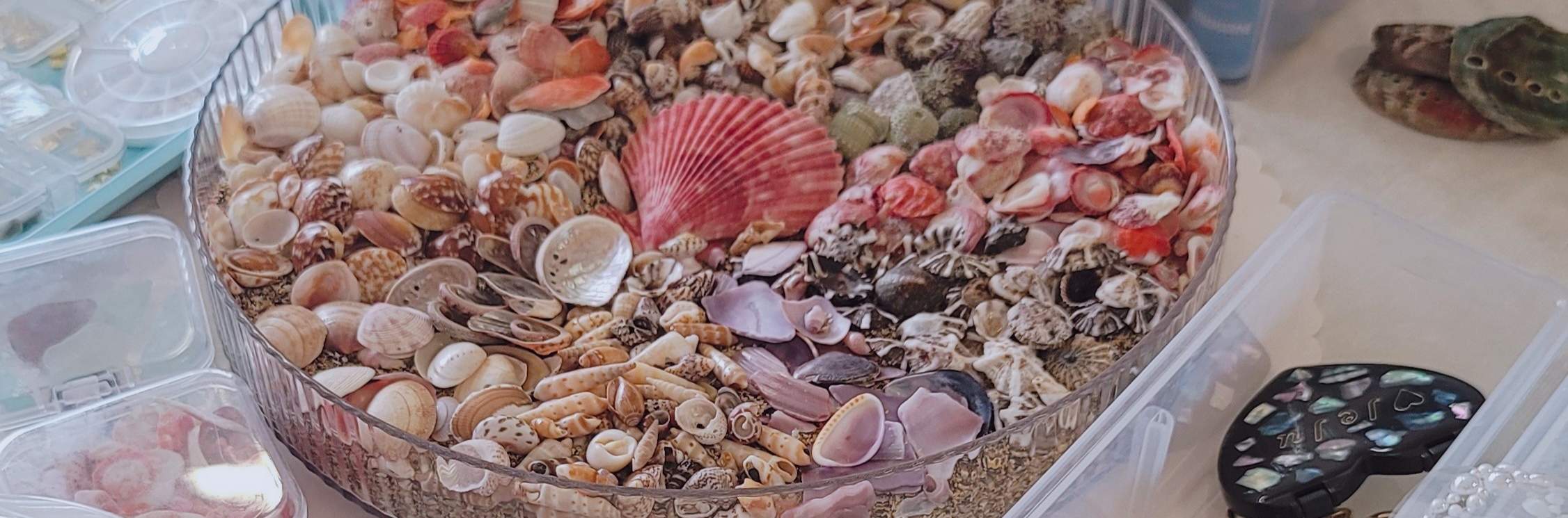 Kenangan Jeju yang terabadikan dalam resin – lokakarya pembuatan aksesori