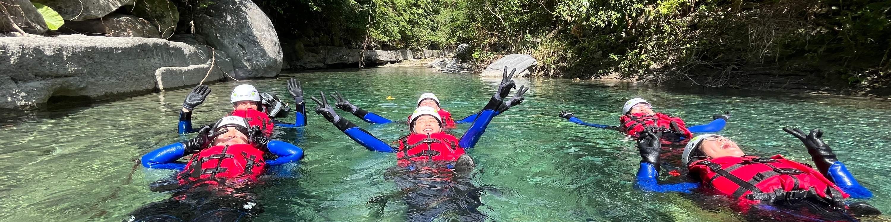 Hualien: Sanzhan Beixi River Tracing Experience/includes waterfall climbing, diving, and aboriginal style meal