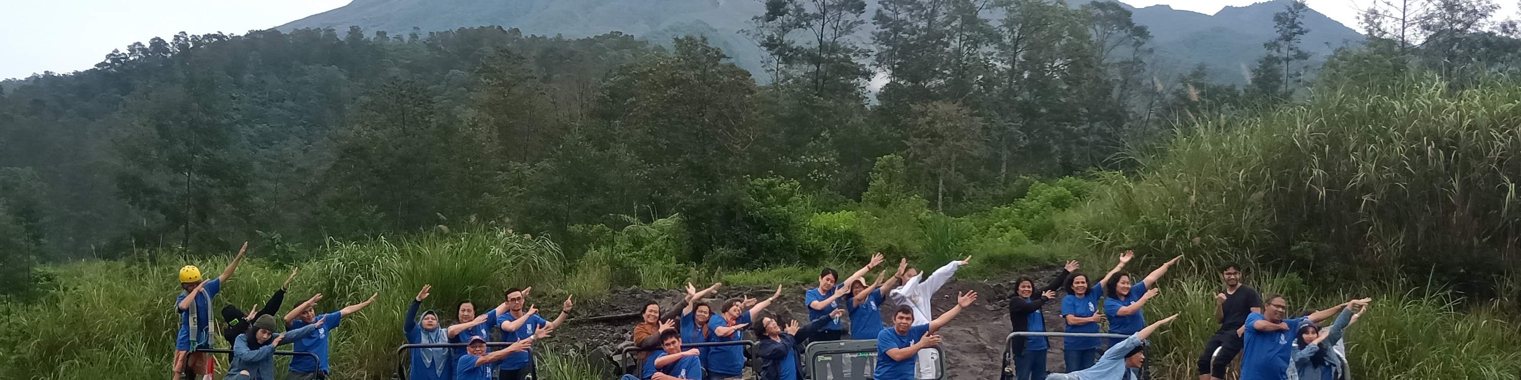 Punthuk Setumbu 觀日出＆婆羅浮屠寺＆默拉皮火山吉普車體驗