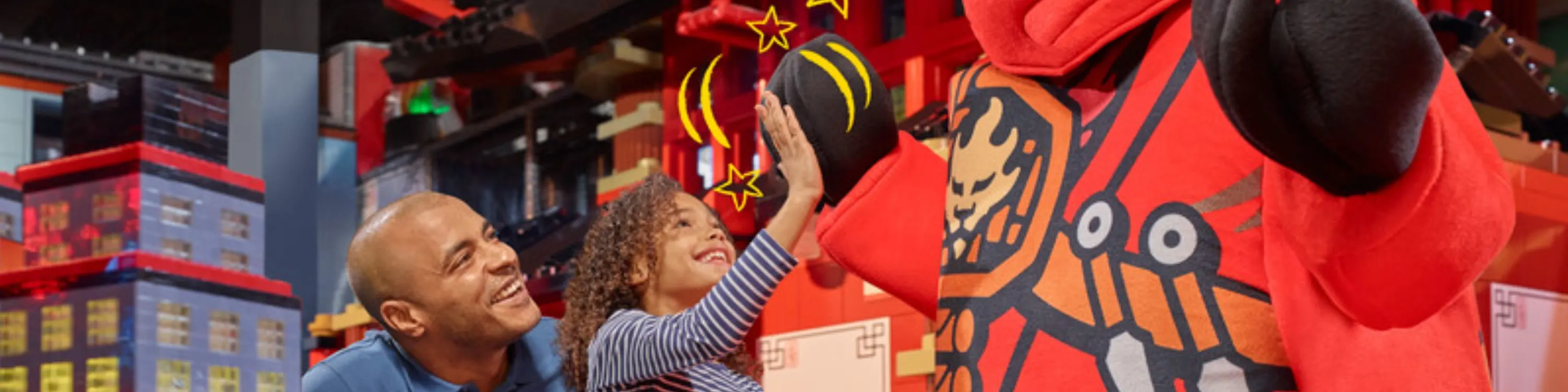 在互动式 LEGO NINJAGO® Adventure 游乐区像忍者一样训练