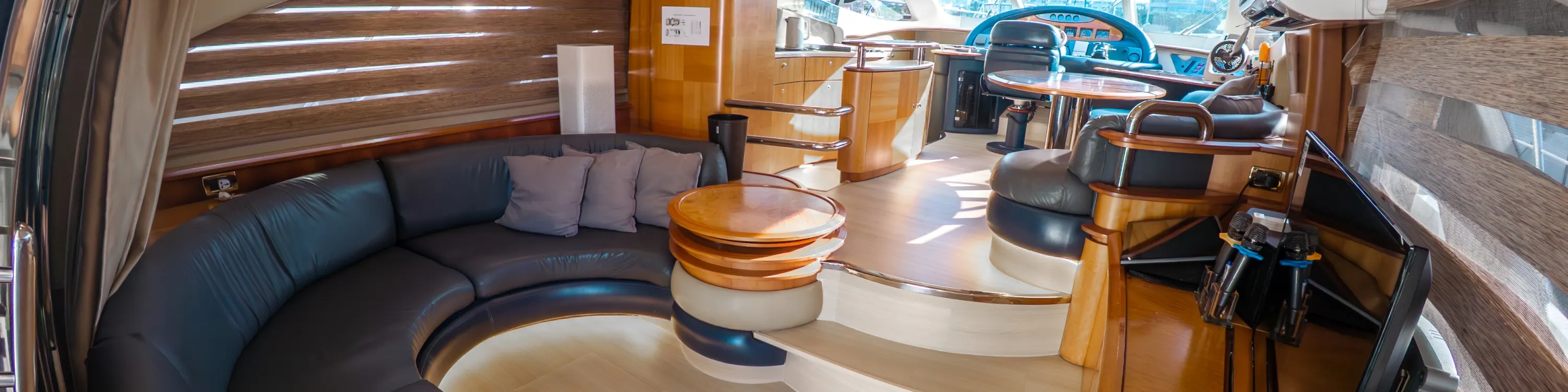 新加坡私人 Zen Sea 3 豪华游艇租借（Zenithyachtcharters 提供）
