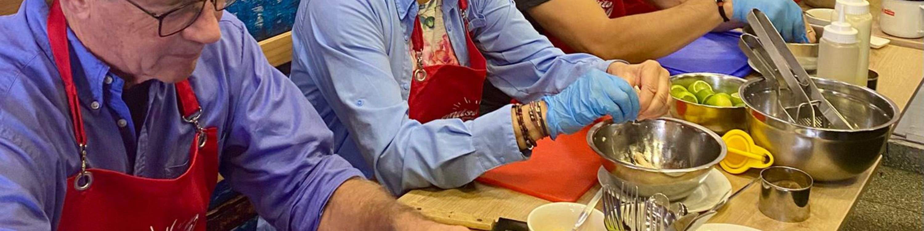 Saboree los auténticos sabores peruanos, desde mariscos frescos hasta cítricos picantes y especias atrevidas