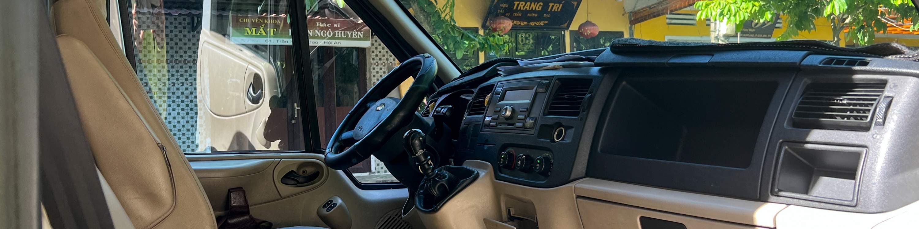 asiento delantero del autobús lanzadera