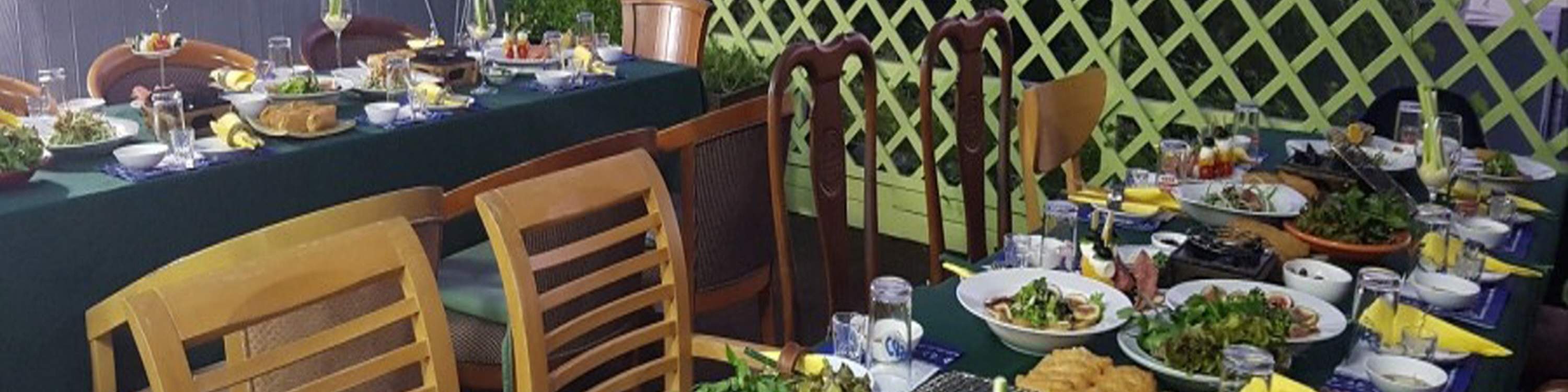 Bữa tối hải sản với tầm nhìn ra biển Haeundae. Gói này không bao gồm tour chợ.