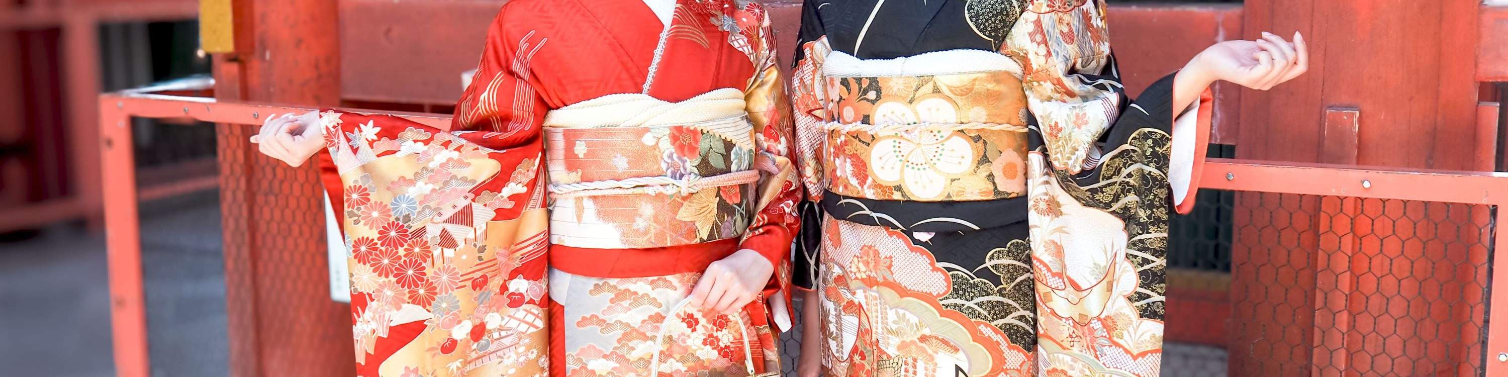 Rental Kimono (disediakan oleh Kimono Rental wargo Kanazawa Korinbo)