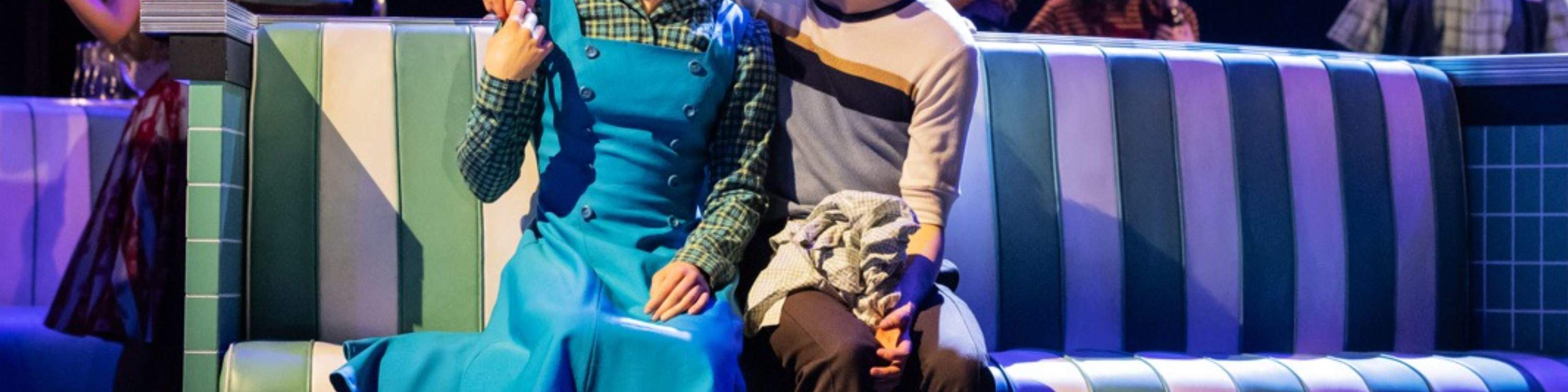 由百老匯和西區熱門劇目的創作者史蒂芬·戴德利和賈斯汀·馬丁執導