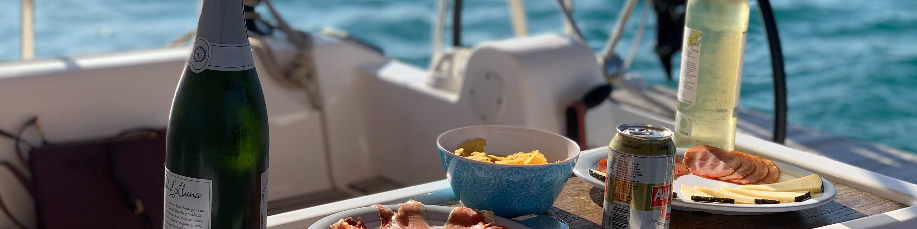 軽食と飲み放題