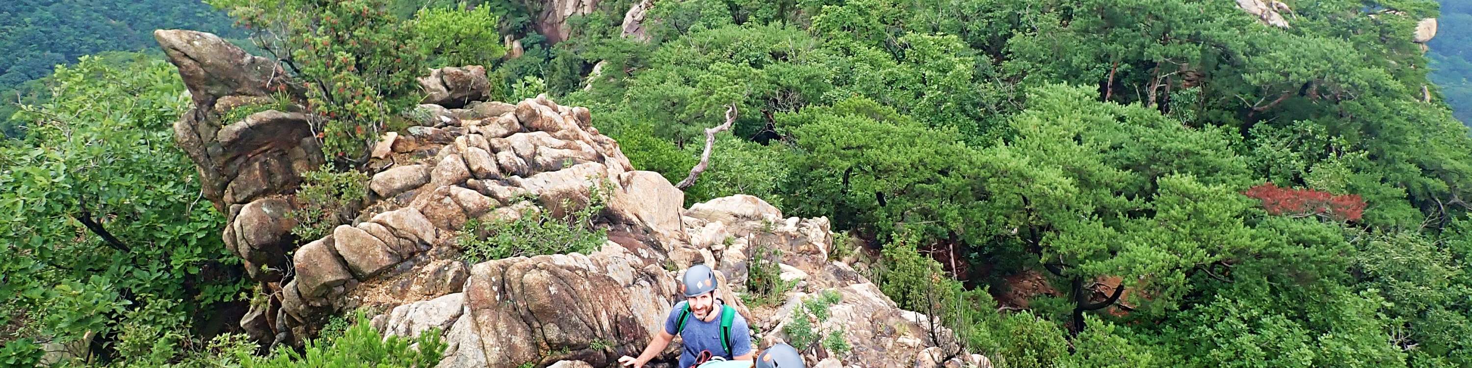 The Rona Ridge Real Rock Climbing Tour on a Mountain Ridge next to Seoul - Klook