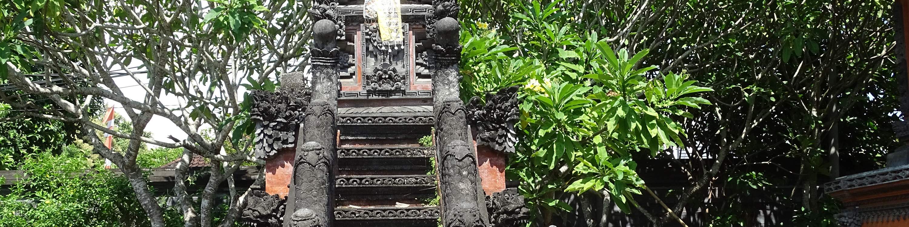 龙目岛泛舟 & 林萨寺一日游