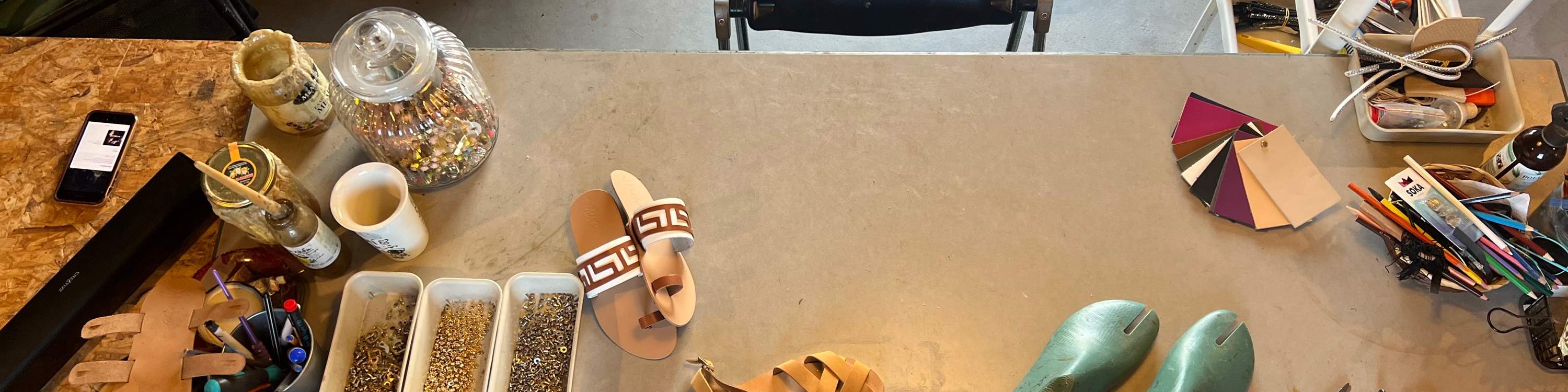 Athen, Griechenland: Handgefertigte Ledersandalen - Workshop zur Herstellung