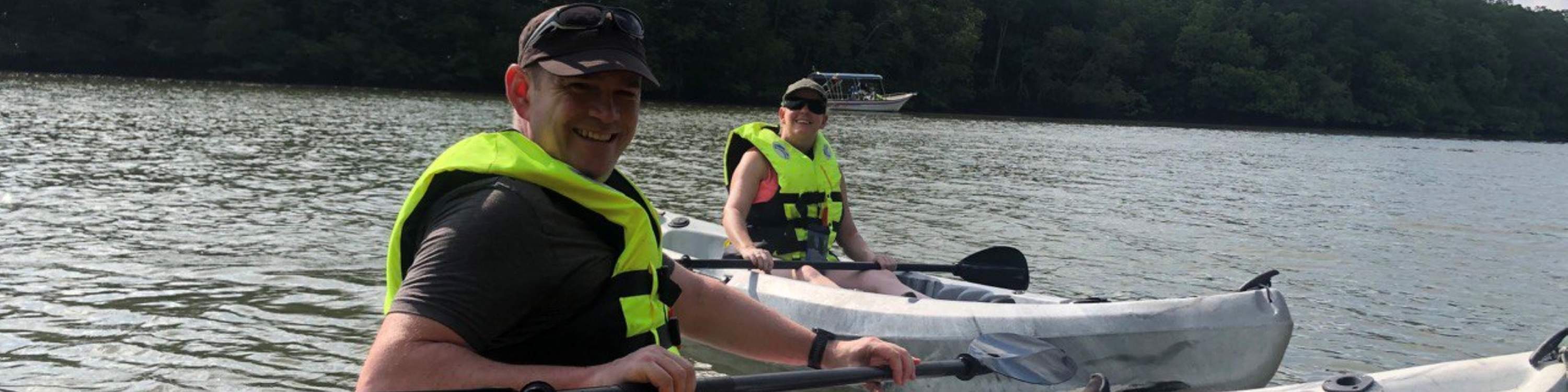 Aventura en kayak por el río con traslado dentro de Desaru - Johor