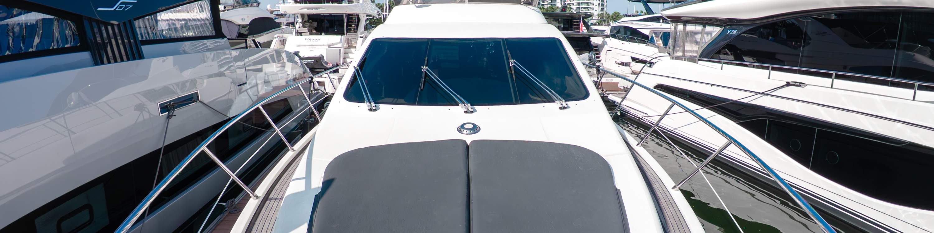 Premium Yachtcharter in Singapur - Zen Sea 3 von Zenithyachtcharters