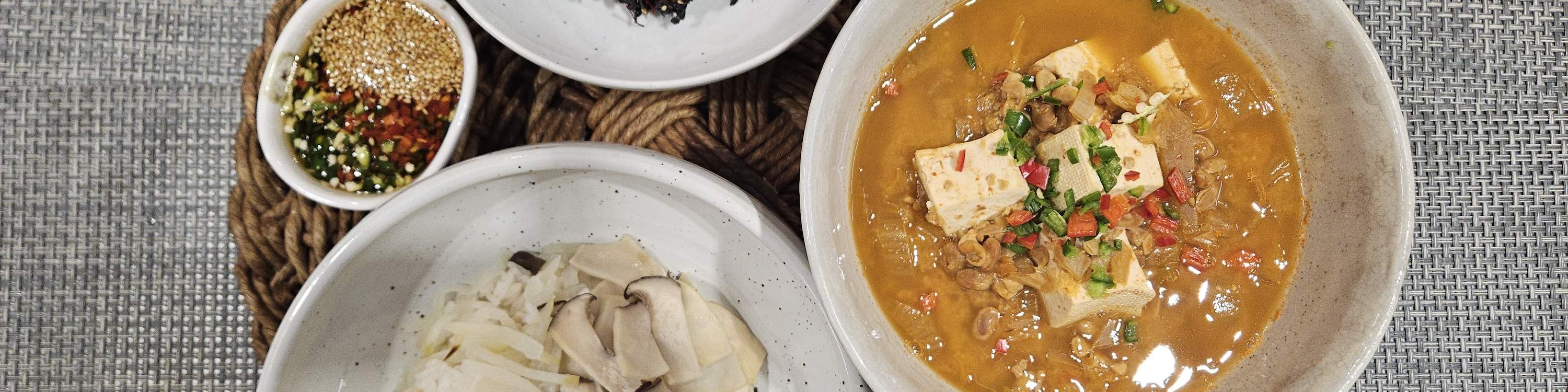 Koreanische Tempelküche Kochkurs in Seoul