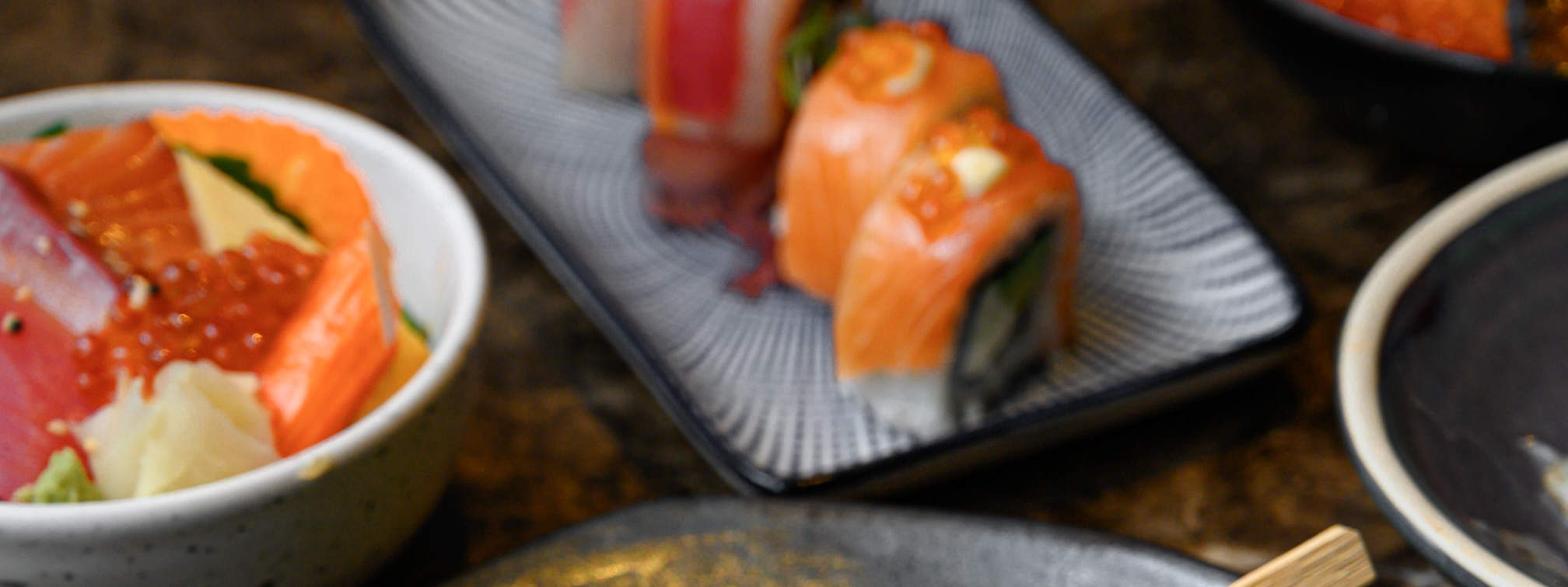 曼谷索索酒店日式融合風屋頂餐廳