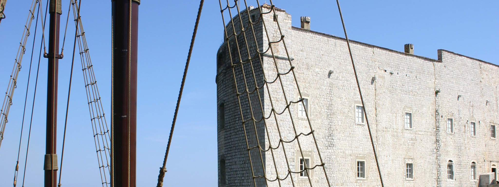 Game of Thrones Cruise & Walking Tour dengan Karaka Ship