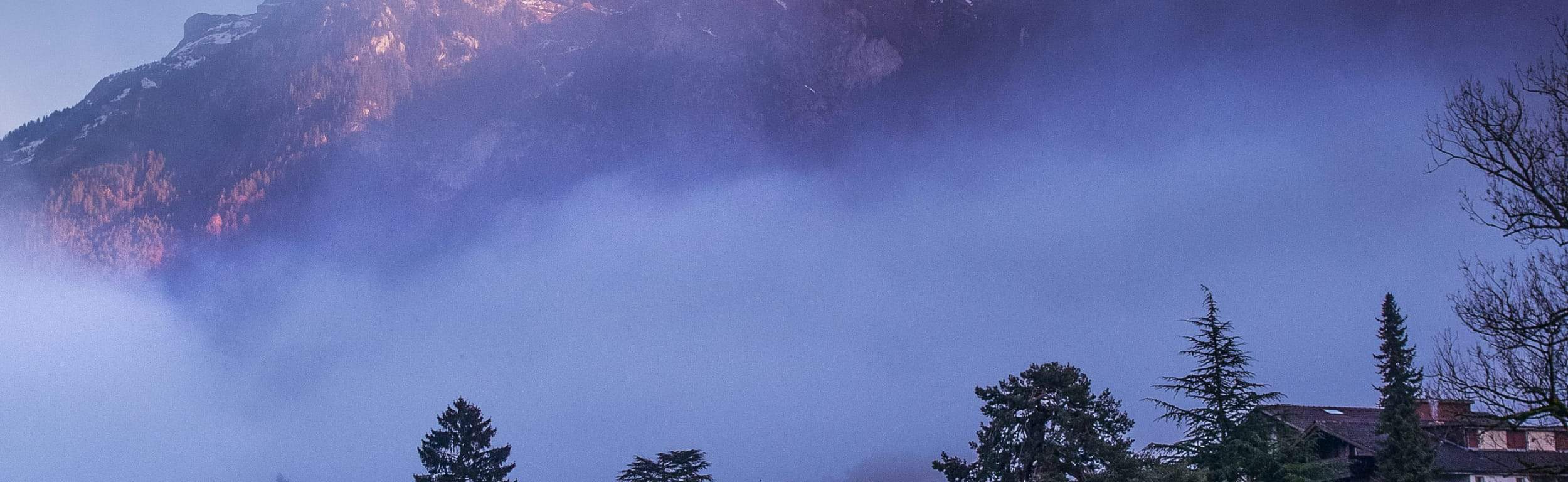 Đi bè Raclette ở Interlaken trên hồ Brienz