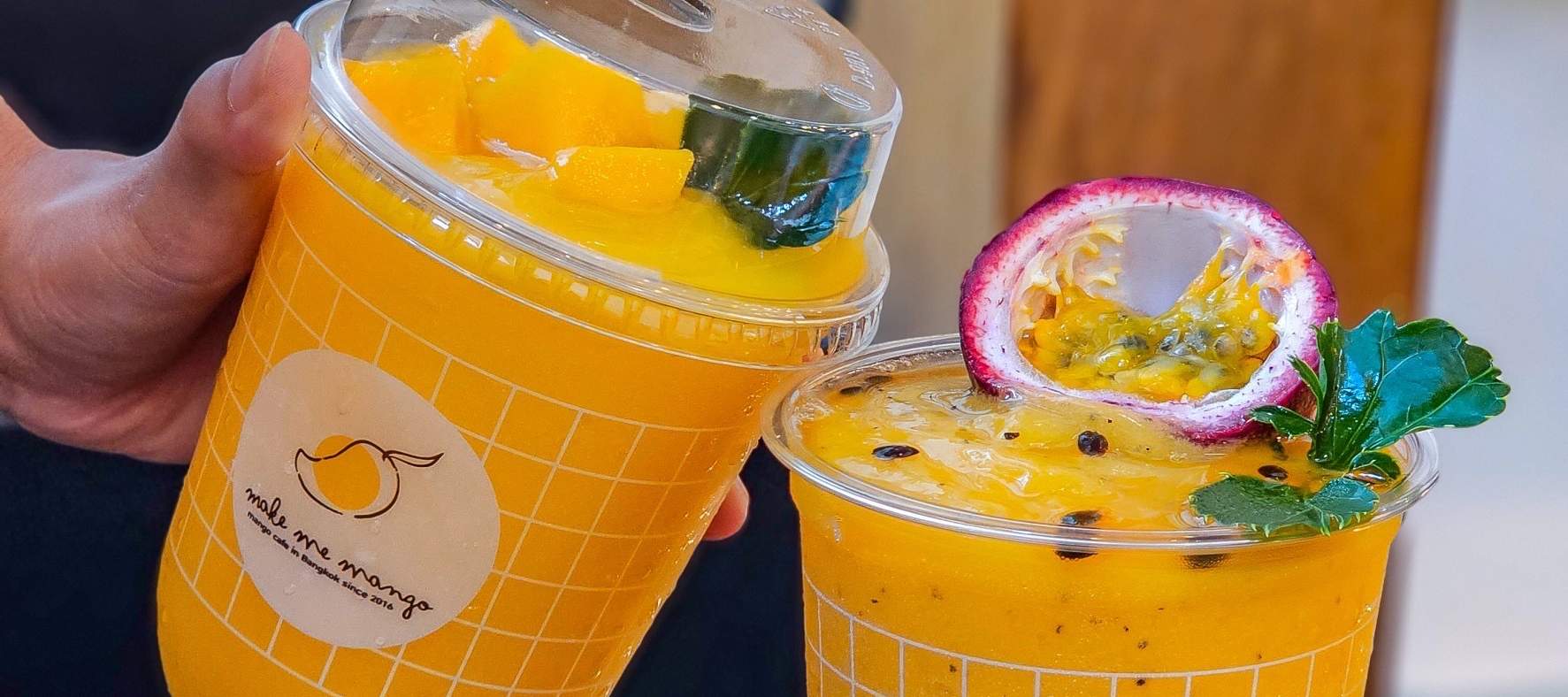 Buatkan Saya Mangga di Bangkok