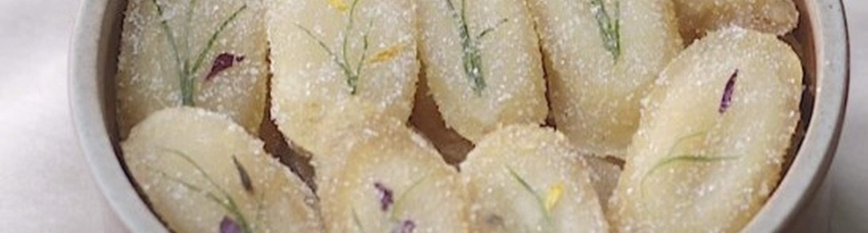 คลาสเรียนทำอาหารเกาหลี: วุ้นโสมตกแต่งด้วยดอกไม้