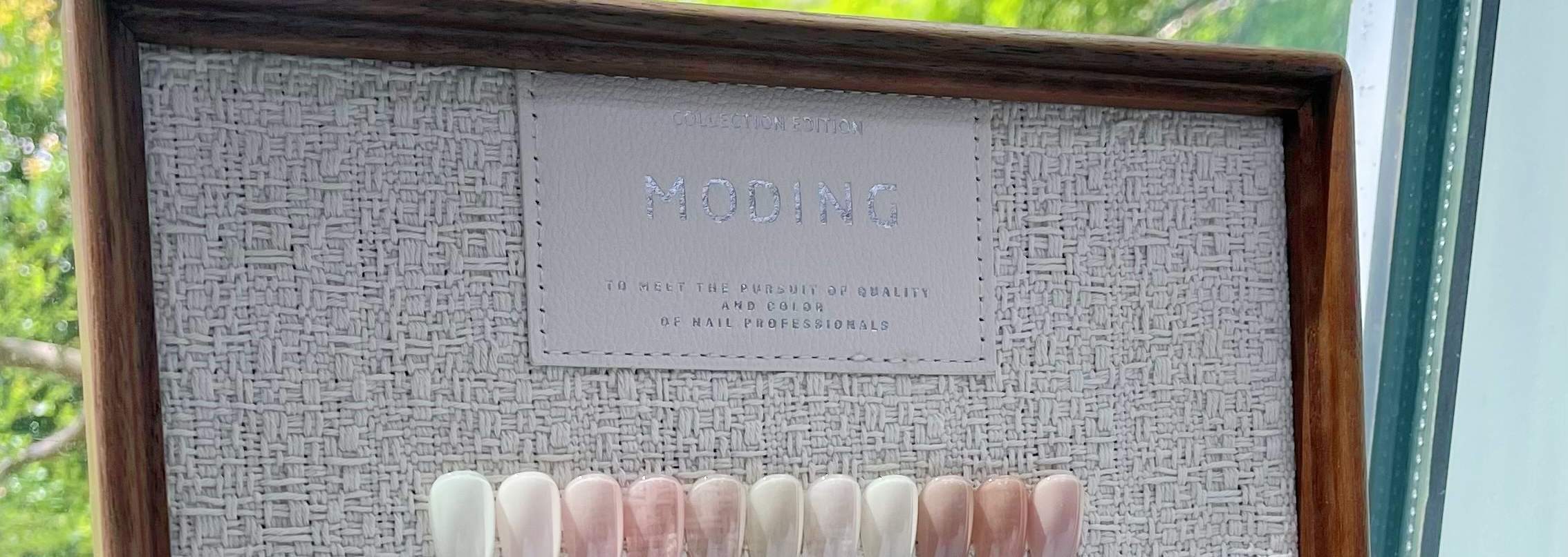 เจลของเราเป็นออร์แกนิกและมาจากธรรมชาติ พร้อมใบรับรอง มั่นใจได้เลยว่าเราคัดสรรสิ่งที่ดีที่สุดเพื่อคุณ และให้เราดูแลเล็บของคุณนะคะ