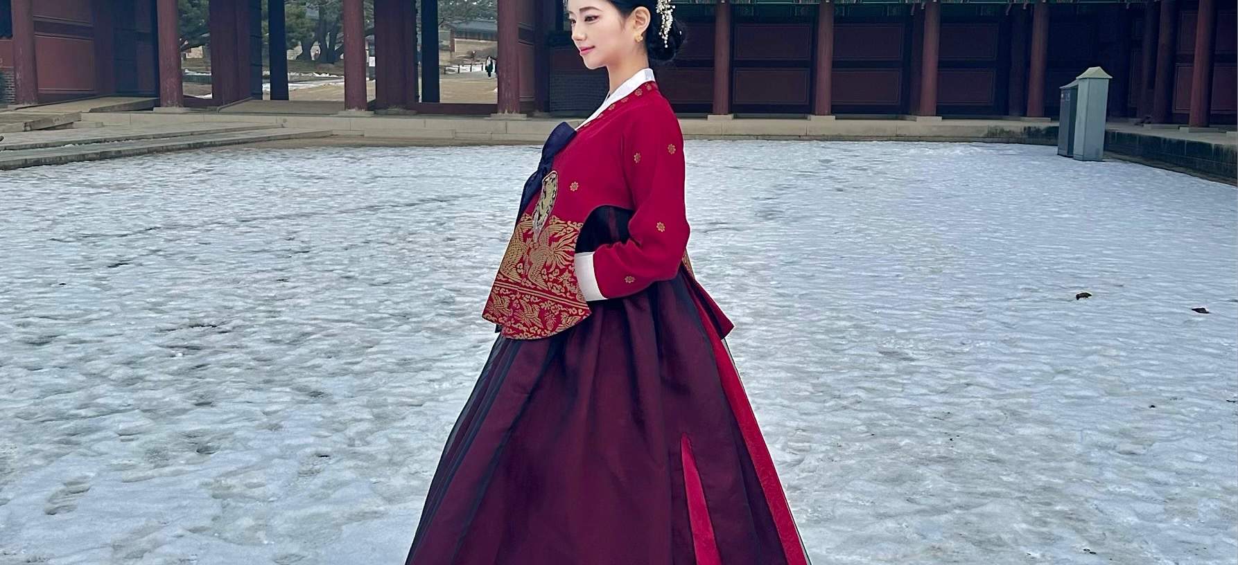 Byulgungteo Hanbok Experience Gyeongbokgung Branch