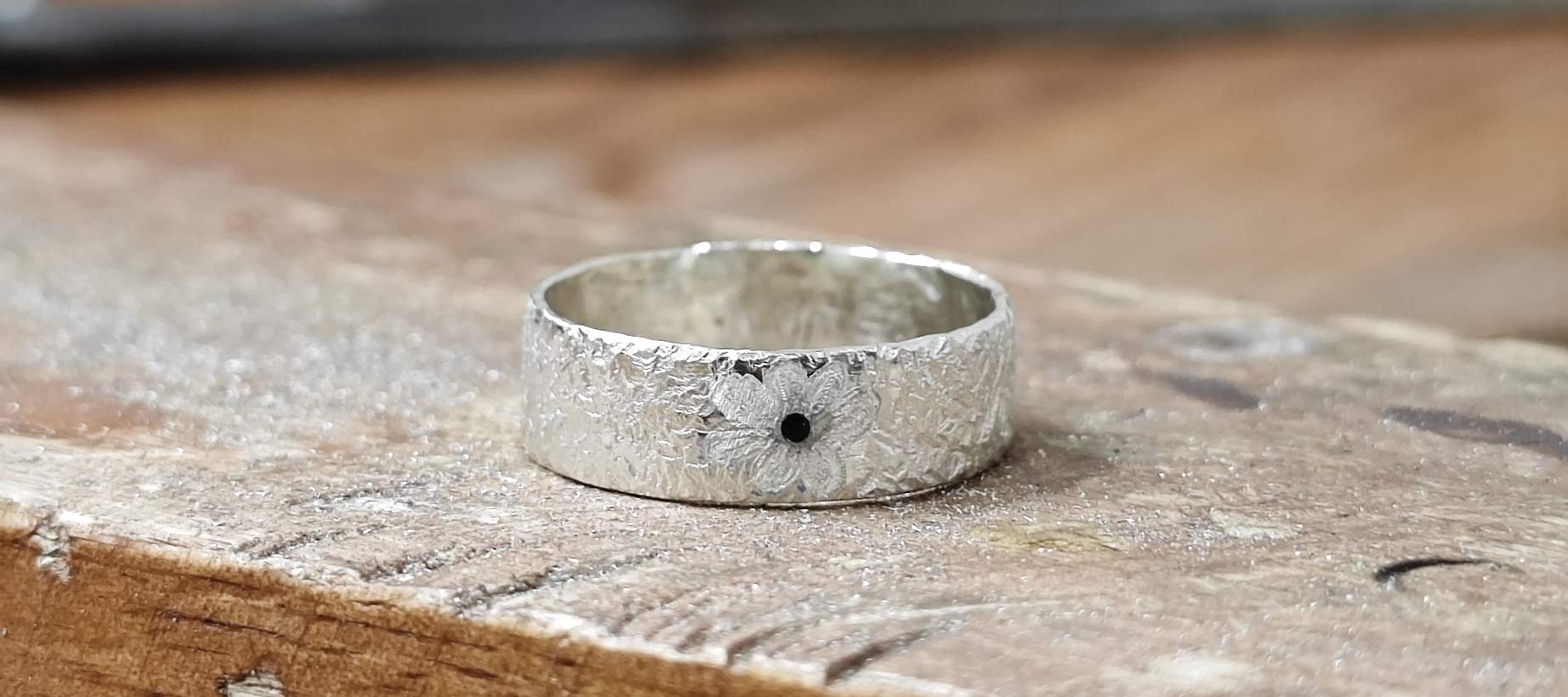 Clase de fabricación de joyería de plata en Hanói