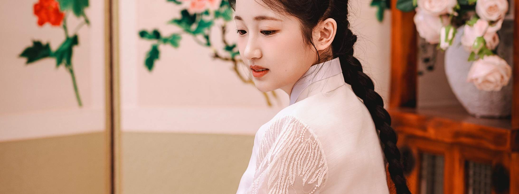 Traditional Hanbok Indoor Studio Photoshoot Experience in Jeju