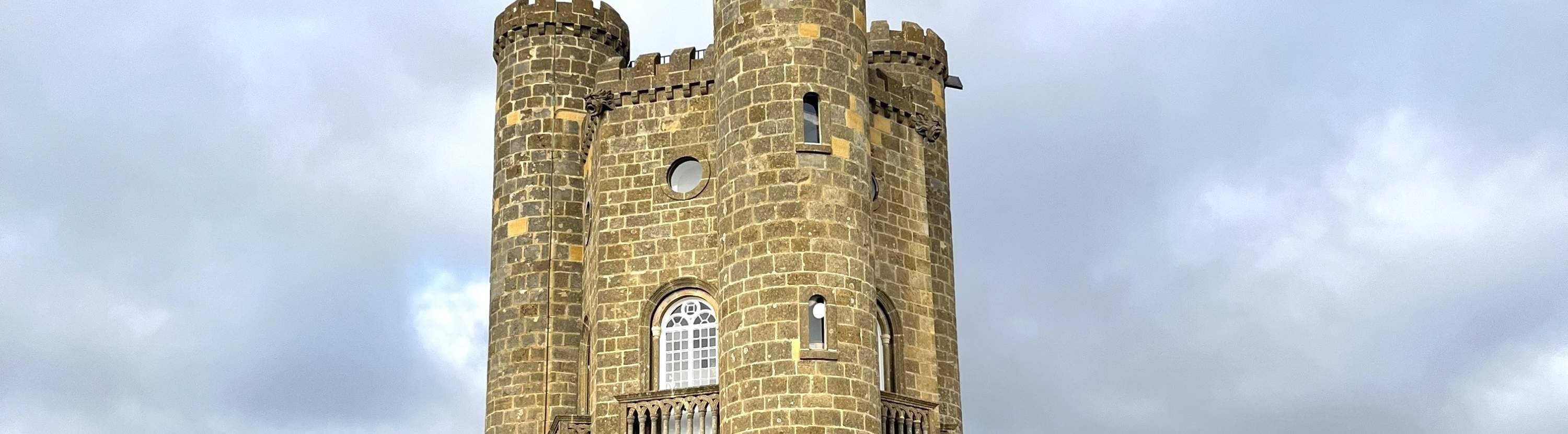 Day Tour to the Cotswolds and Broadway Tower with Cream Tea Klook
