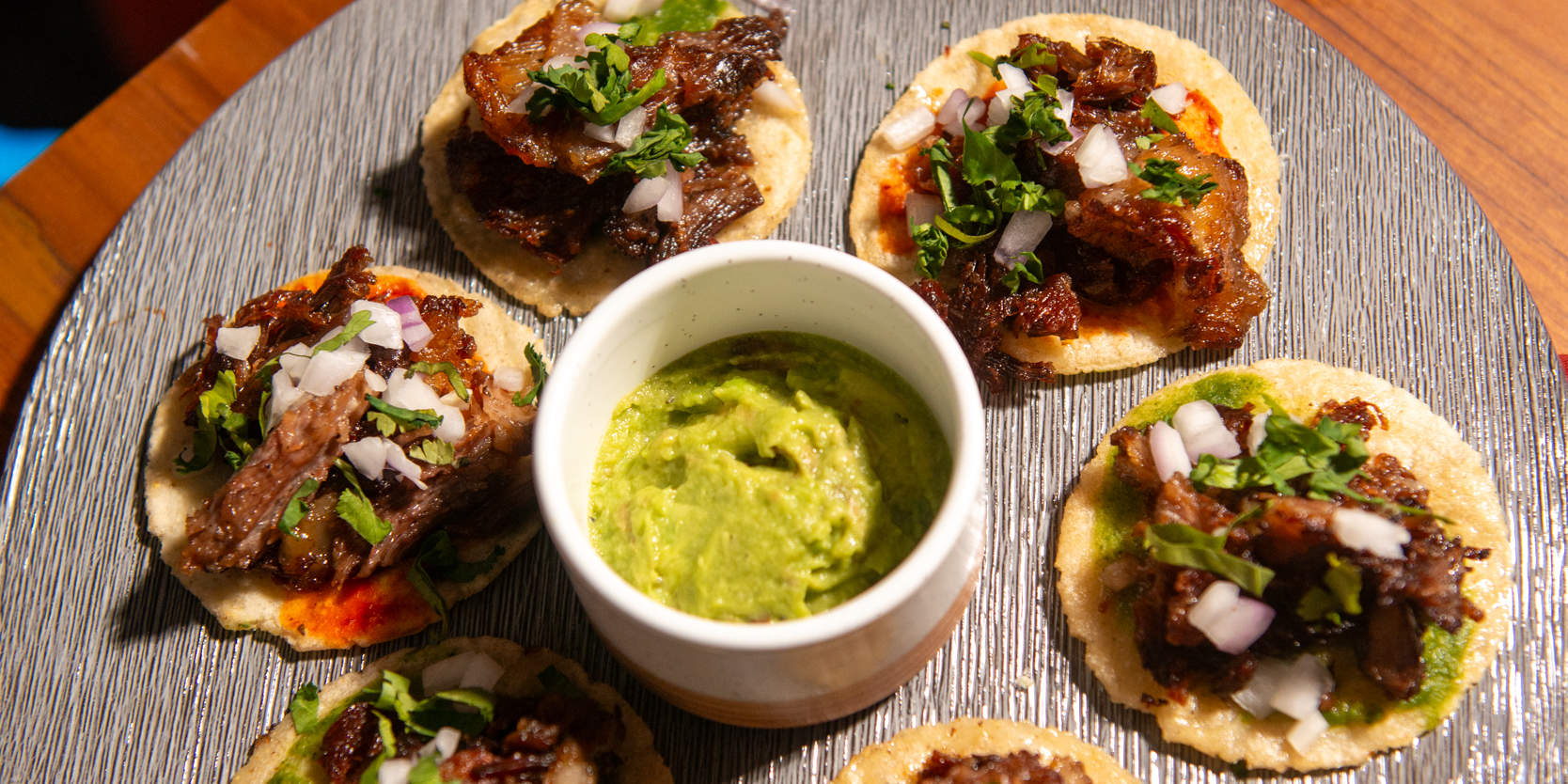 엘 산토 레스토랑 앤 바 (El Santo Restaurant and Bar) 멕시칸 요리