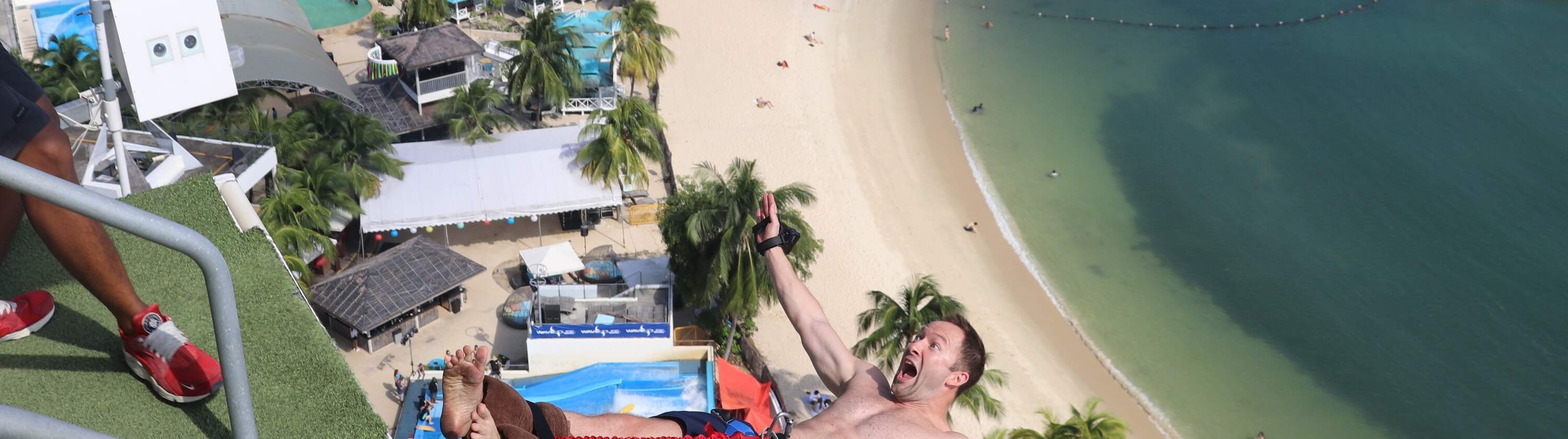 Bungy Jump & The New Tandem Bungy di Skypark Sentosa