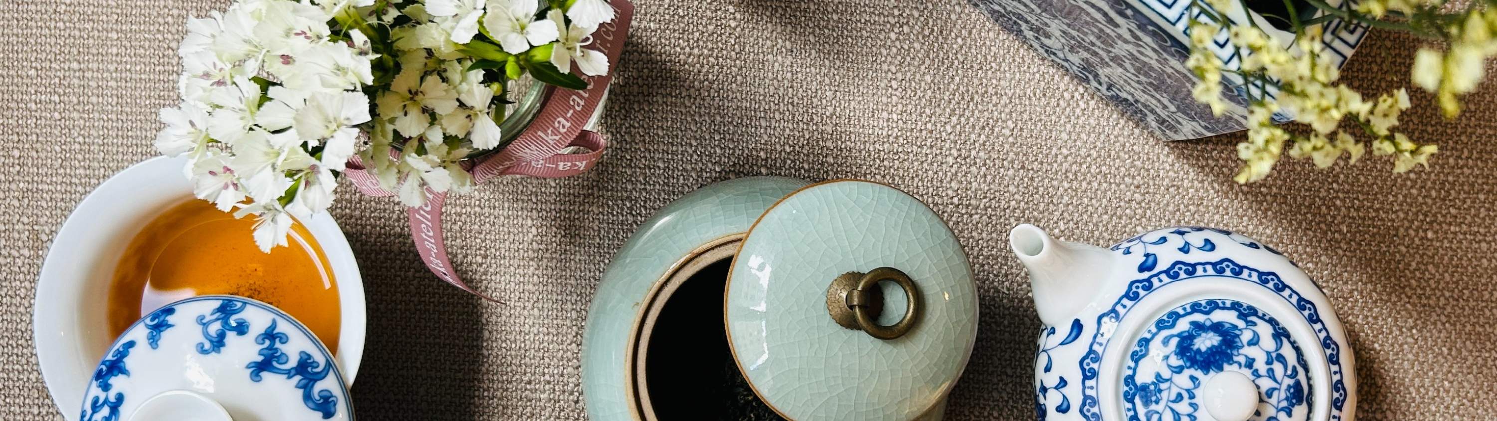 中国茶壷 絵付けワークショップ（香港・湾仔 / Ka Atelier提供）