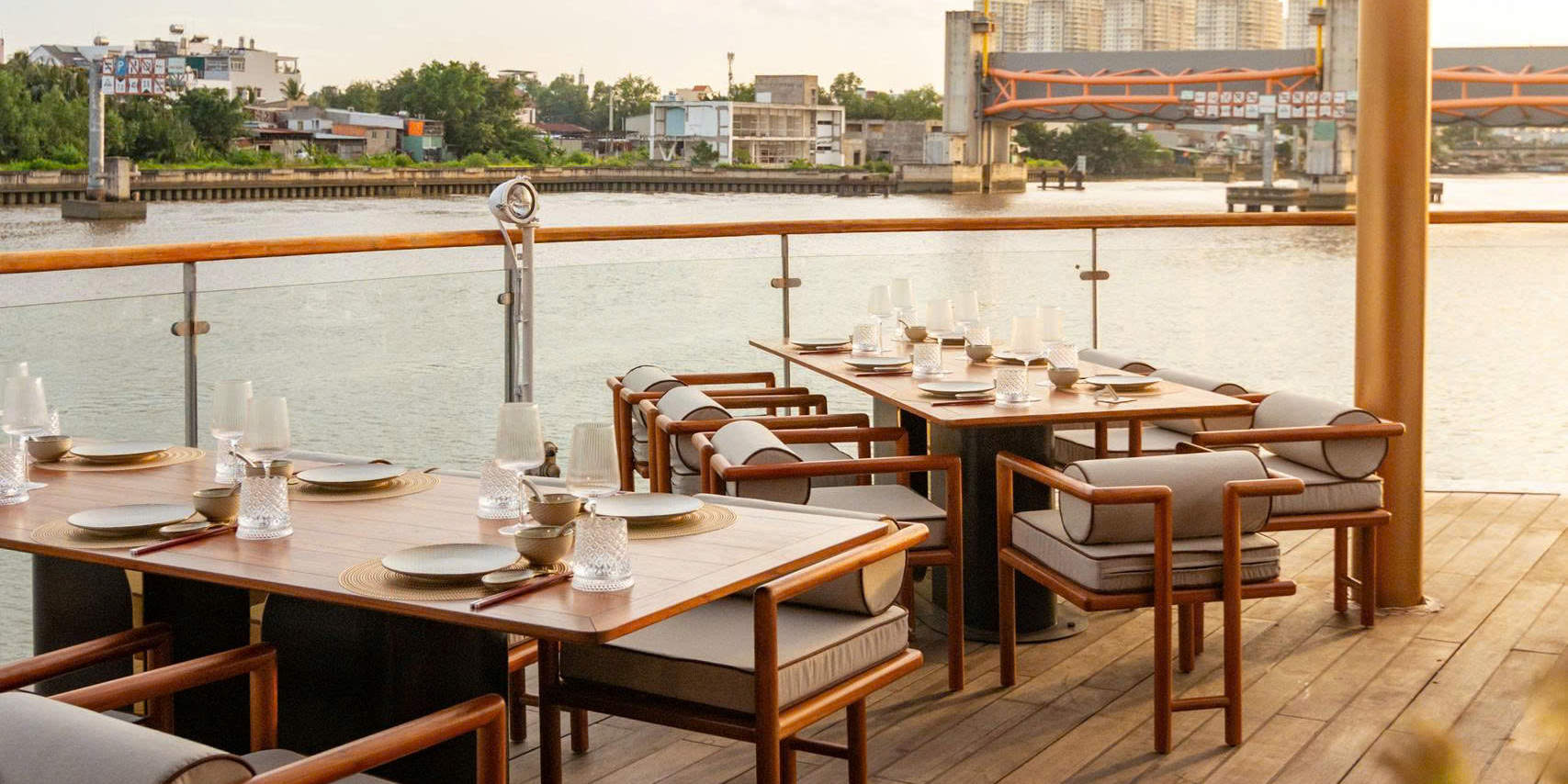 ICON Saigon - Luxury Dining Cruise di Ho Chi Minh City