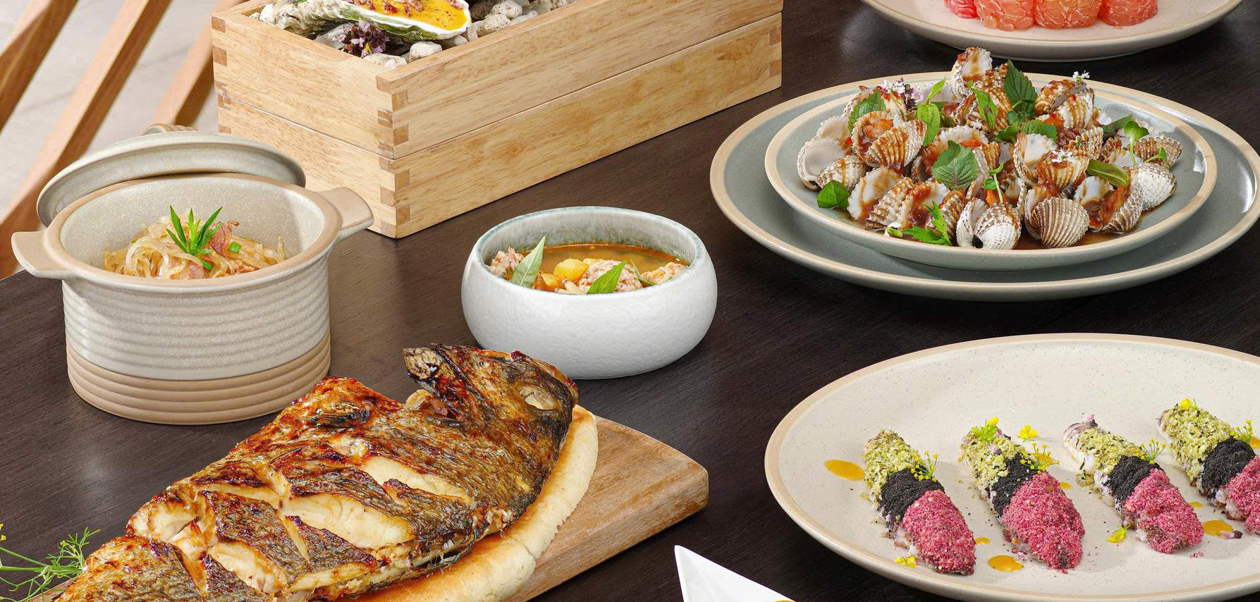 Oakwood Ha Long道地越南風味及西式套餐